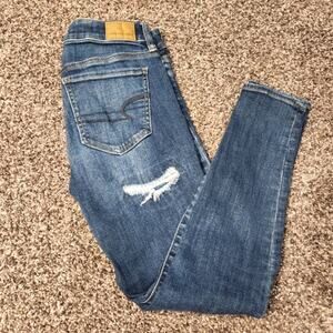 AMERICAN EAGLE Jeans. Misses Size 4 Short, Next Level Stretch